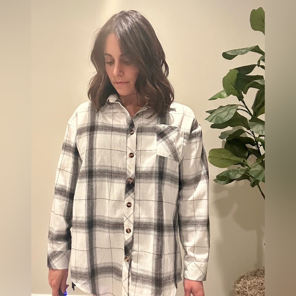 Amazon Women's Black and White Plaid Button Down Shirt